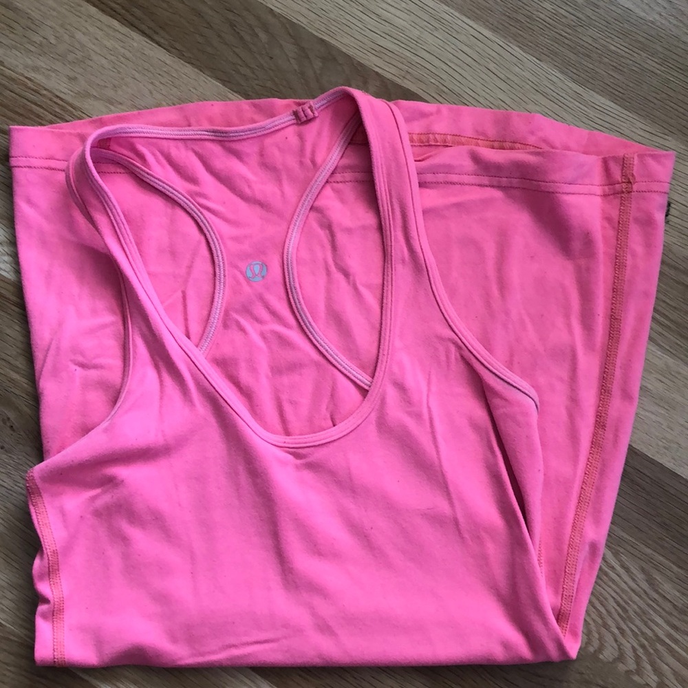 Lululemon tank top